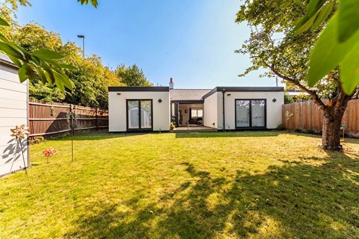 3 Bedroom Semi Detached House For Sale In Babraham Road, Cambridge, Cambridgeshire, CB22