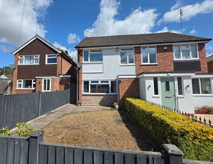 4 Bedroom Semi Detached House For Sale In White Hill, Kinver, Stourbridge, DY7