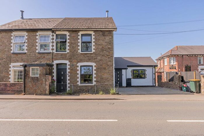 3 Bedroom Semi-Detached House For Sale In High Cross Road, Rogerstone, NP10