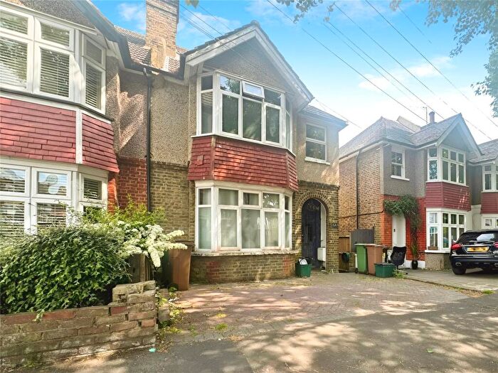 1 Bedroom Flat For Sale In St. Barnabas Road, Sutton, SM1