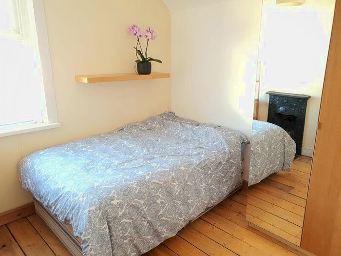 5 Bedroom Terraced House To Rent In Africa Gardens, Cardiff, CF14