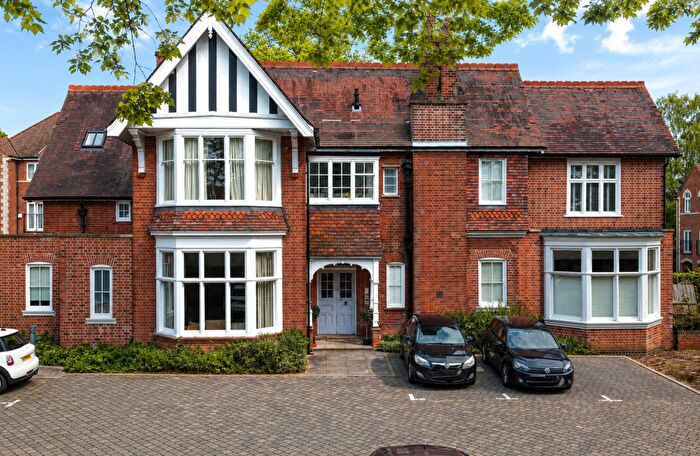 1 Bedroom Apartment For Sale In Elms Road, Leicester, LE2