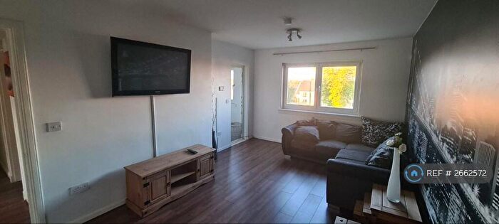 2 Bedroom Flat To Rent In Dunphail Road, Glasgow, G34