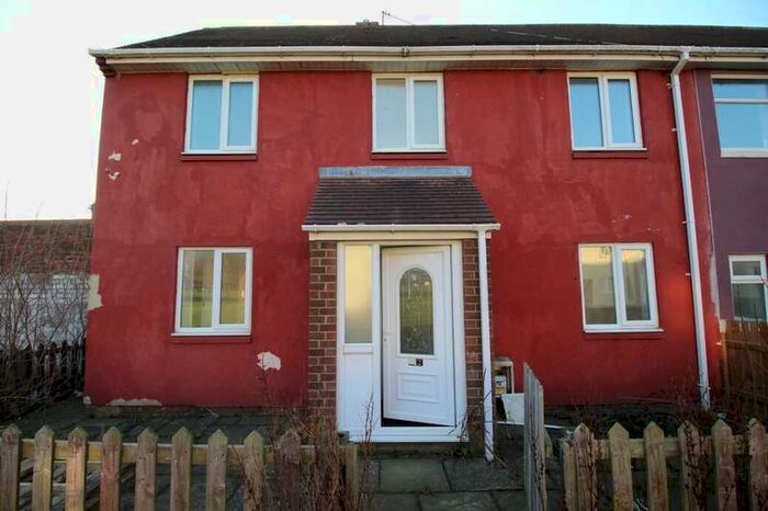 3 Bedroom Semi-Detached House To Rent In Woodland View, West Rainton, Houghton Le Spring, DH4