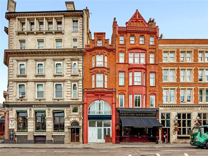 1 Bedroom Apartment For Sale In West Smithfield, EC1A