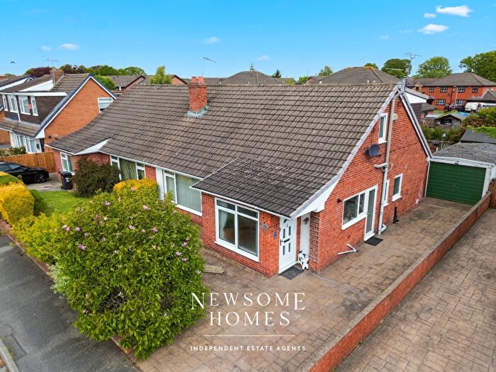 4 Bedroom Semi-Detached Bungalow For Sale In Circular Drive, Ewloe, CH5