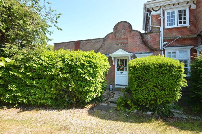 1 Bedroom Flat For Sale In Playstreet Lane, Ryde, PO33