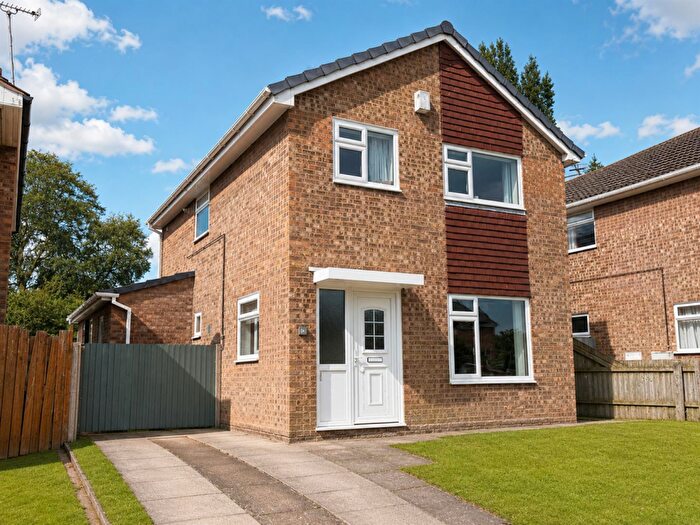 3 Bedroom Detached House For Sale In Heathbank Avenue, Irby, Wirral, CH61