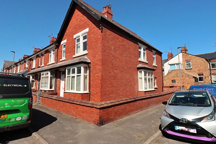 4 Bedroom End Terrace House For Sale In The Avenue, Filey, YO14