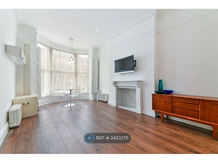 1 Bedroom Flat To Rent In St. Aubyns Road, London, SE19