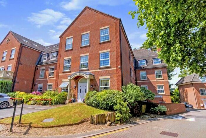 2 Bedroom Apartment To Rent In Newitt Place, Southampton, SO16