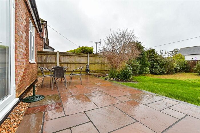 3 Bedroom Detached Bungalow For Sale In Heather Drive, St. Michaels, Tenterden, Kent, TN30