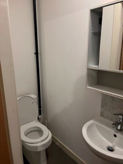 2 Bedroom Flat To Rent In Sunbridge Road, Bradford, BD1