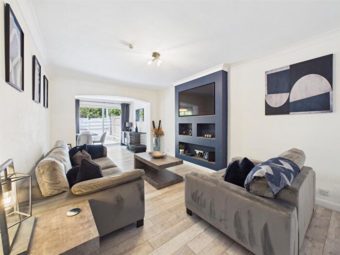 2 Bedroom Terraced House For Sale In Birch Avenue, Scone, PH2