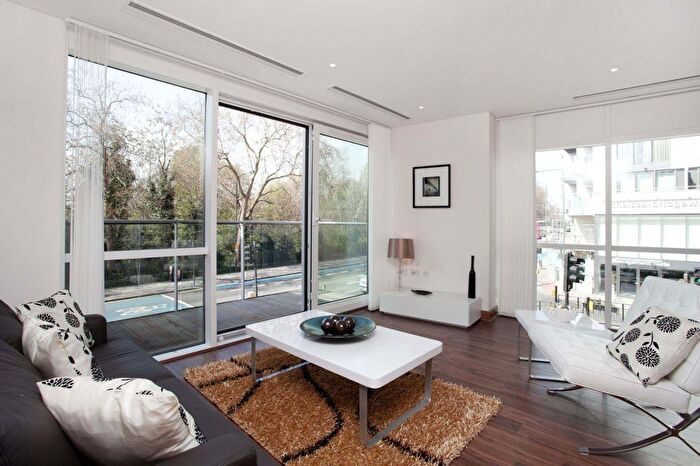 2 Bedroom Flat To Rent In Lanson Building, Queenstown Road, London, SW11