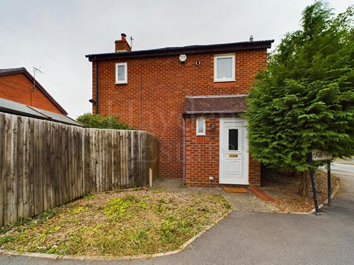 2 Bedroom Terraced House For Sale In Wyre Hill, Bewdley, DY12