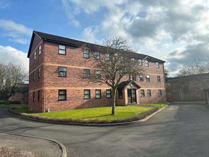 2 Bedroom Flat To Rent In Kilnwick Court, DL7