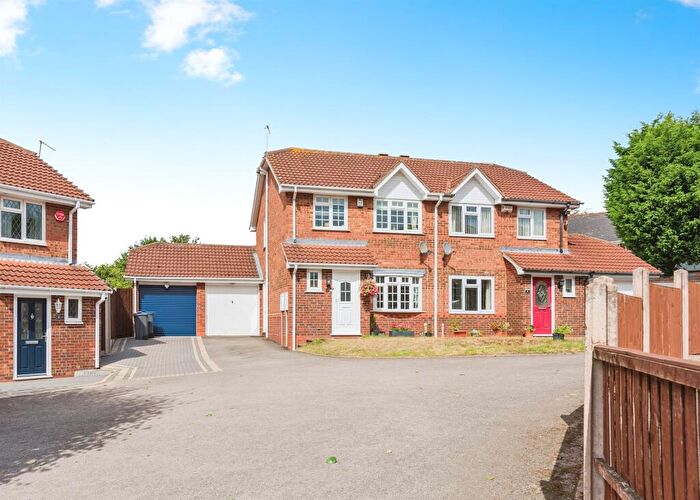 3 Bedroom Semi-Detached House For Sale In Warrington Drive, Birmingham, B23