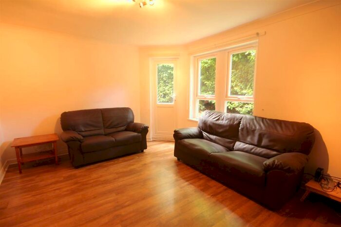 2 Bedroom Flat To Rent In Orchard Place, Jesmond, NE2