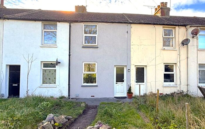 2 Bedroom Terraced House For Sale In All Saints Avenue, Margate, CT9