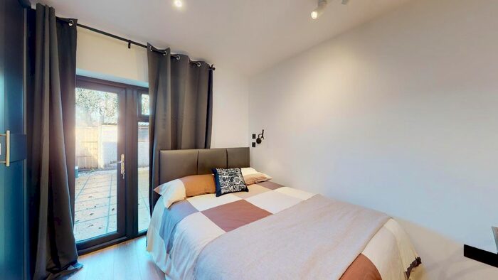 Studio To Rent In Court Way, London, W3