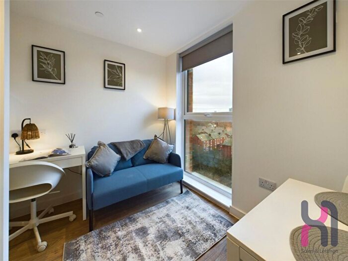 1 Bedroom Flat For Sale In Cheltenham Place, Frederick Road, Salford, Salford, M6