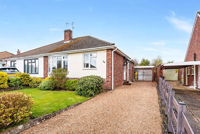 3 Bedroom Semi Detached House For Sale In The Crescent, Andover, SP10