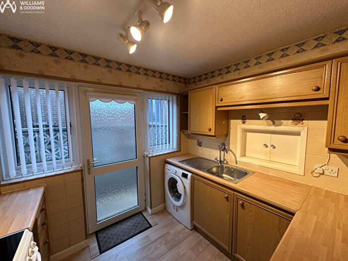 3 Bedroom Bungalow For Sale In Gorwel, Llanfairfechan, Conwy, LL33