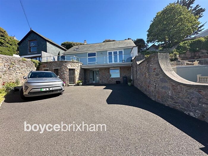 3 Bedroom Detached House To Rent In Victoria Road, Brixham, TQ5