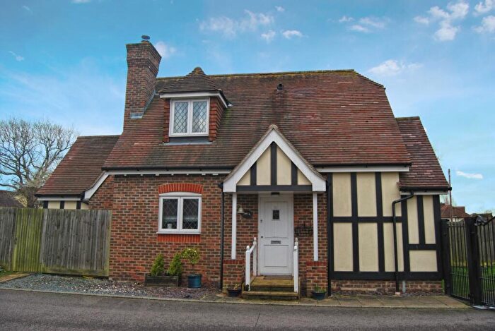 2 Bedroom Detached House To Rent In Appleby Close Orpington, BR5