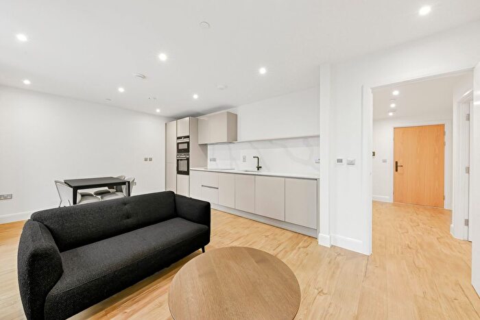 1 Bedroom Flat To Rent In Sanday Drive, Colindale, NW9