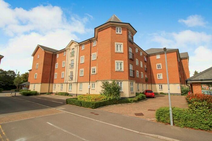 2 Bedroom Apartment To Rent In Brunel Crescent, Swindon, SN2