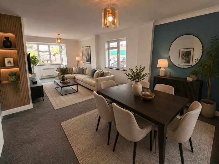 2 Bedroom Flat For Sale In Wickford House, Sopers Lane, Christchurch, Bournemouth Christchurch Poole, BH23