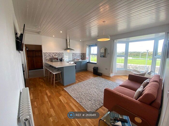 1 Bedroom Flat To Rent In Grove Road, Portland, DT5