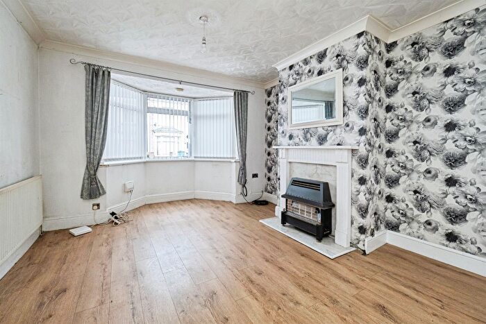 3 Bedroom Terraced House For Sale In Severn Street, Hull, HU8