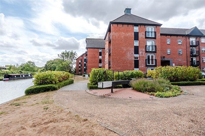 2 Bedroom Apartment For Sale In West Dock, The Wharf, Leighton Buzzard, Beds, LU7