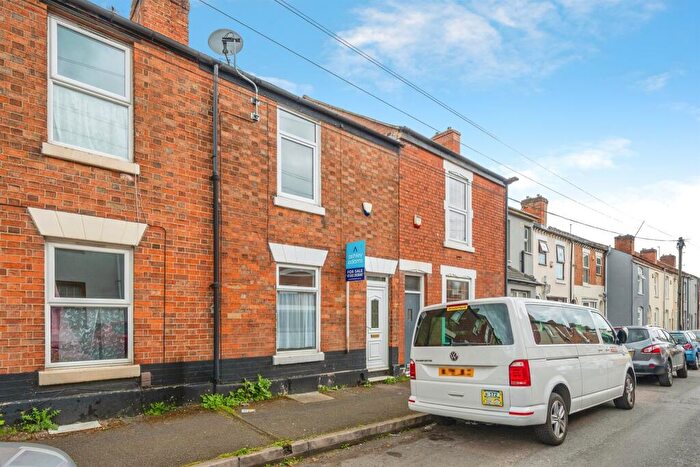 2 Bedroom Terraced House For Sale In Strutt Street, Derby, DE23