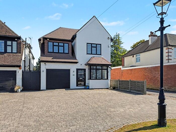 5 Bedroom Detached House For Sale In Chislehurst Road, Petts Wood, Orpington, BR5