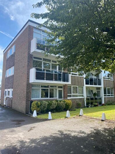 1 Bedroom Flat To Rent In Downview Road Worthing West Sussex, BN11