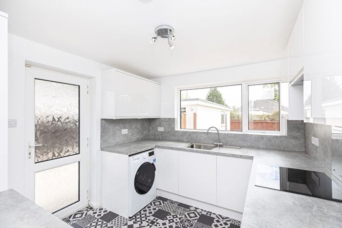 3 Bedroom Bungalow To Rent In Renault Drive, Broadstone, BH18