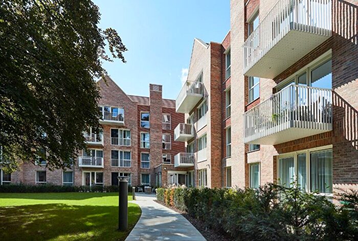 1 Bedroom Retirement Property For Sale In Alderley Road, Wilmslow, Cheshire, SK9