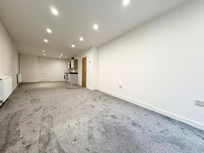 1 Bedroom Apartment To Rent In Piccadilly, Bradford, BD1