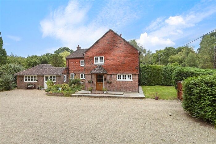 3 Bedroom End Of Terrace House For Sale In Batts Bridge Road, Maresfield, Uckfield, East Sussex, TN22