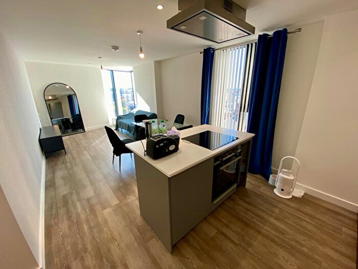 2 Bedroom Apartment To Rent In The Bank, Tower, Sheepcote Street, Birmingham, B16