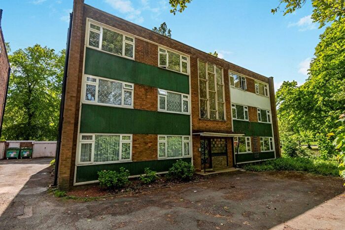 2 Bedroom Flat For Sale In Slaney Road, Walsall, WS2