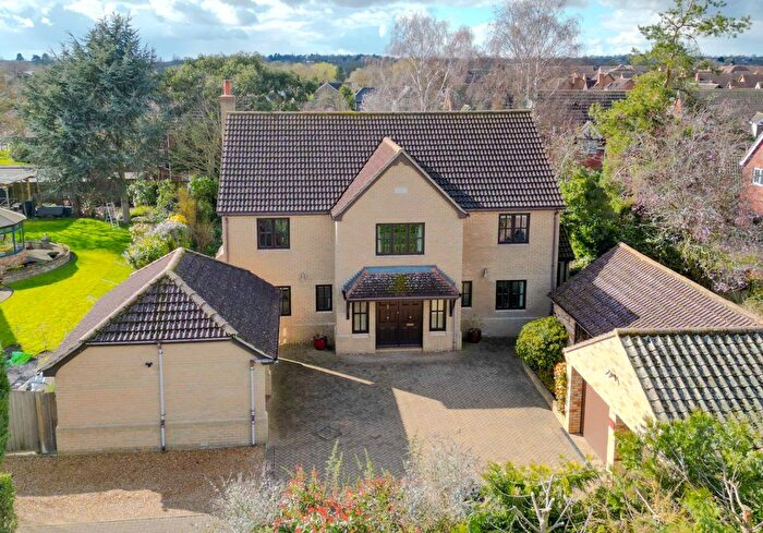 4 Bedroom Detached House For Sale In A Needingworth Road, St. Ives, Cambridgeshire, PE27