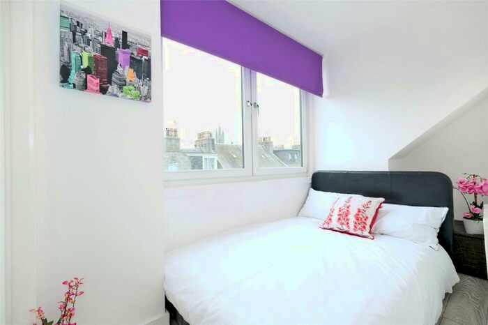 1 Bedroom Apartment To Rent In Summerfield Terrace, Top Floor Right, City Centre, Aberdeen, AB24