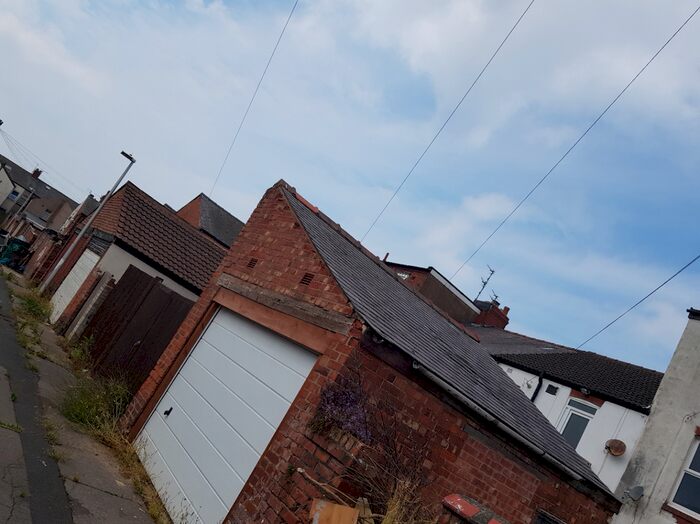 Garage / Parking To Rent In Westmorland Avenue, Blackpool, FY1