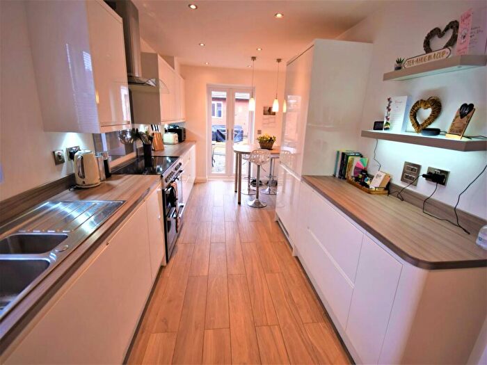 5 Bedroom Semi-Detached House To Rent In Rean Meadow, Tattenhall, Chester, CH3