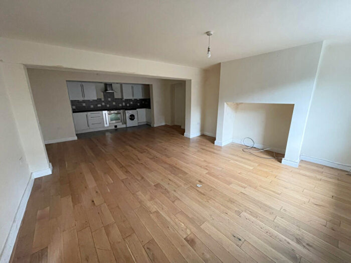 2 Bedroom Flat To Rent In Waltons Parade Preston, PR1